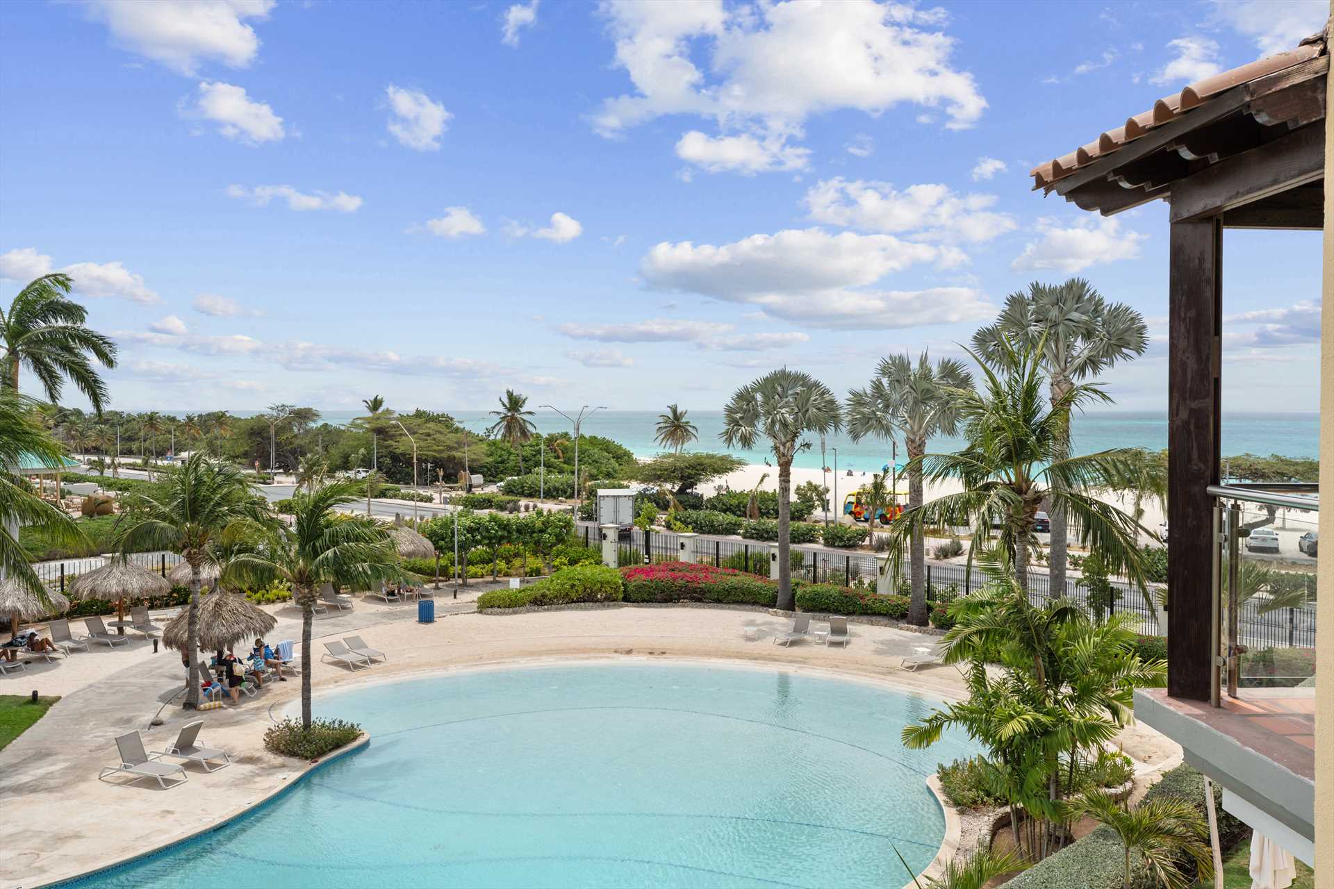 Deluxe View One-bedroom condo