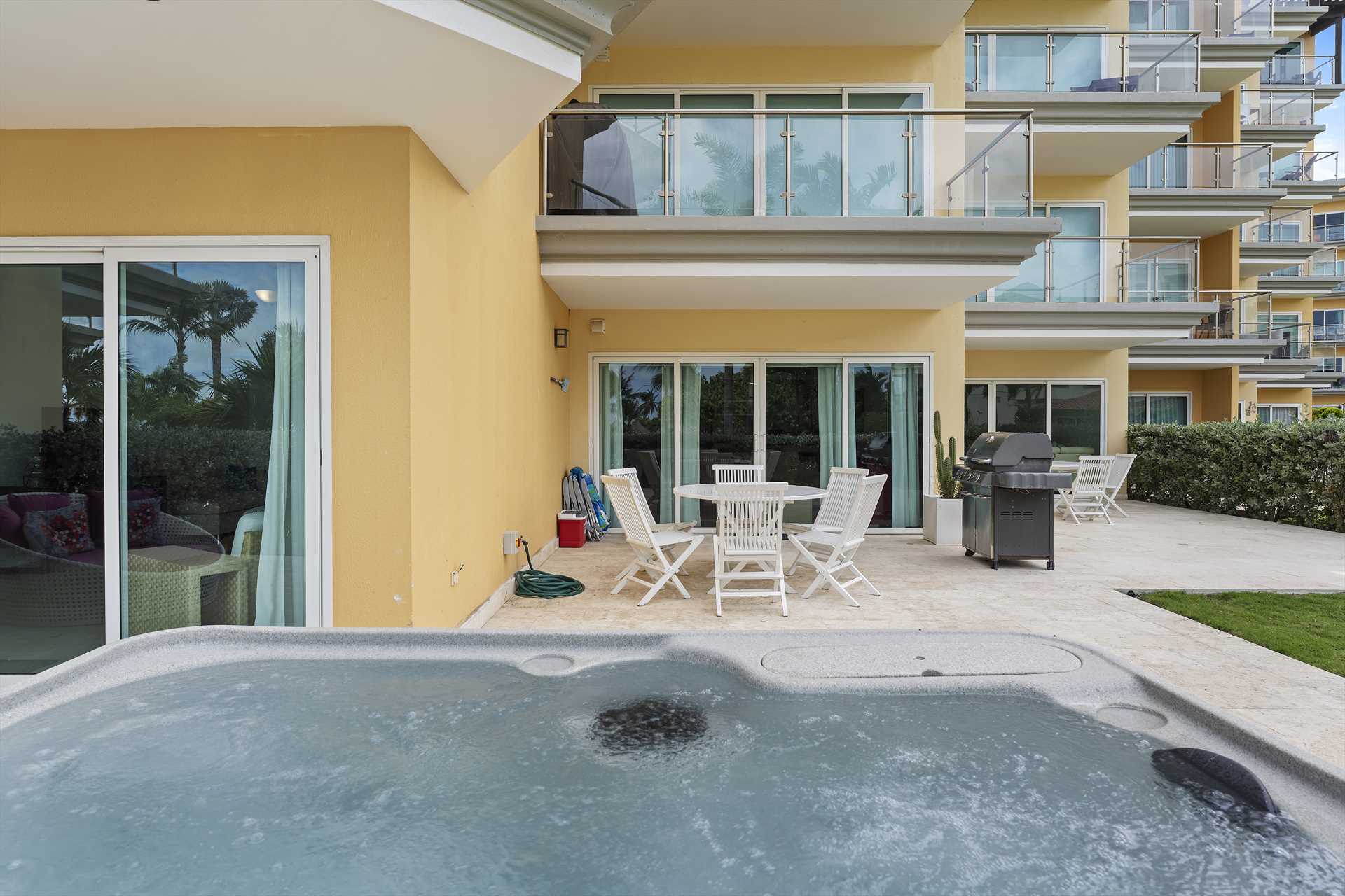 Beach Garden Two-bedroom condo