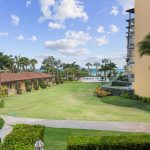 Ocean Comfort Two-bedroom condo