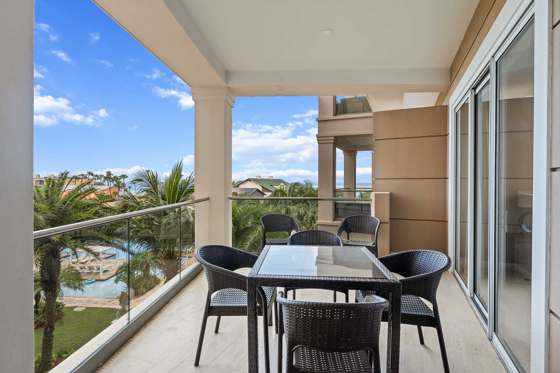 Seaside Paradise Two-bedroom condo