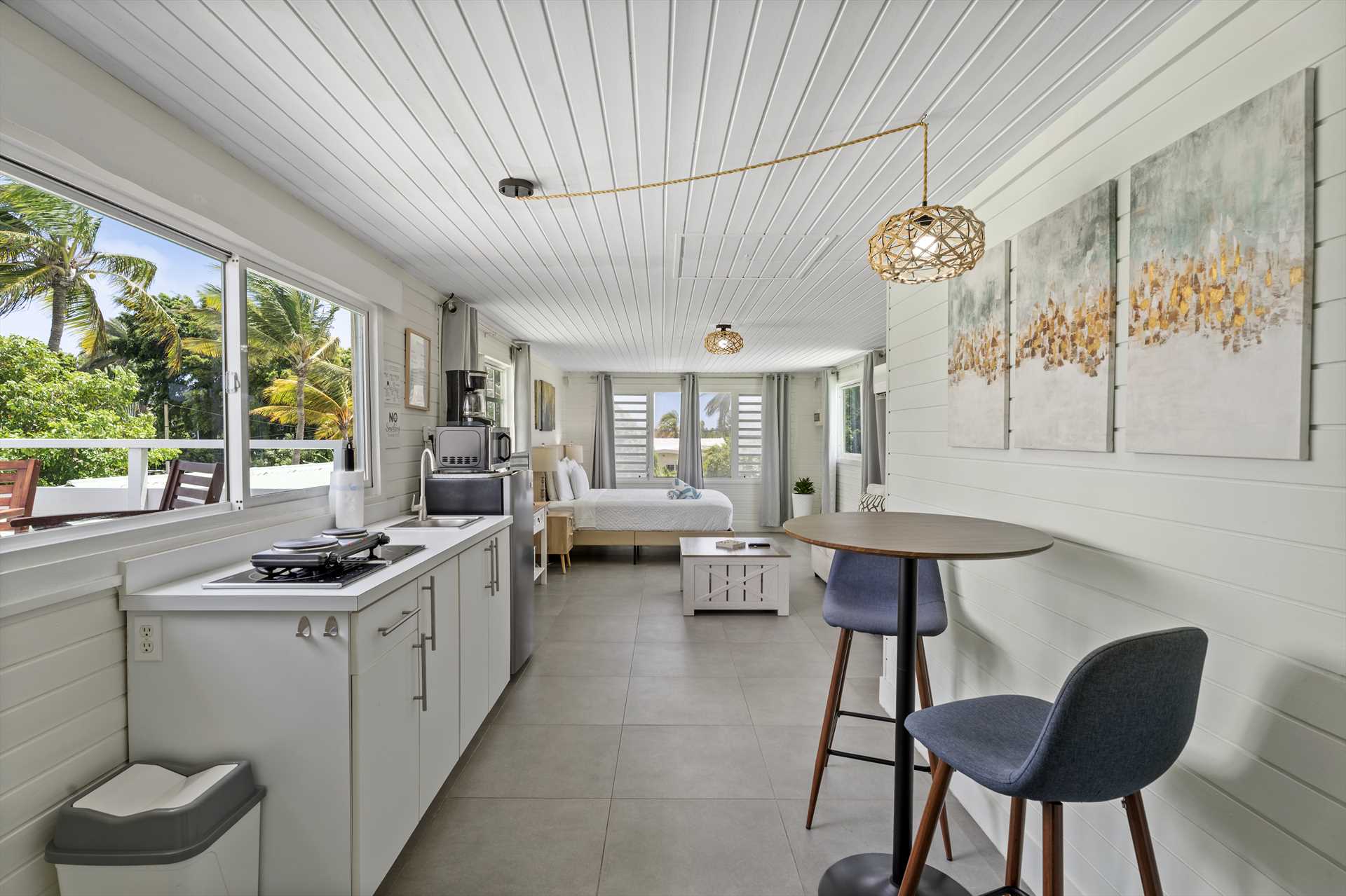 White Lotus Retreat-Apt 5 - Studio